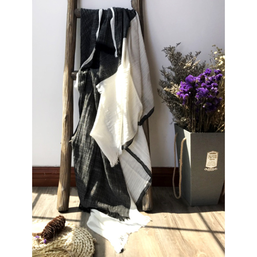 Contrast Color Fray Hem Soft Scarf