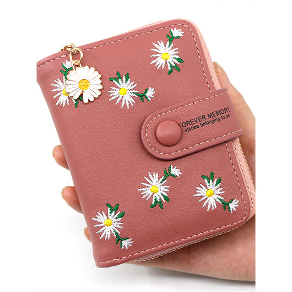 Daisies Embroidered & Daisy Zipper Utility Purse