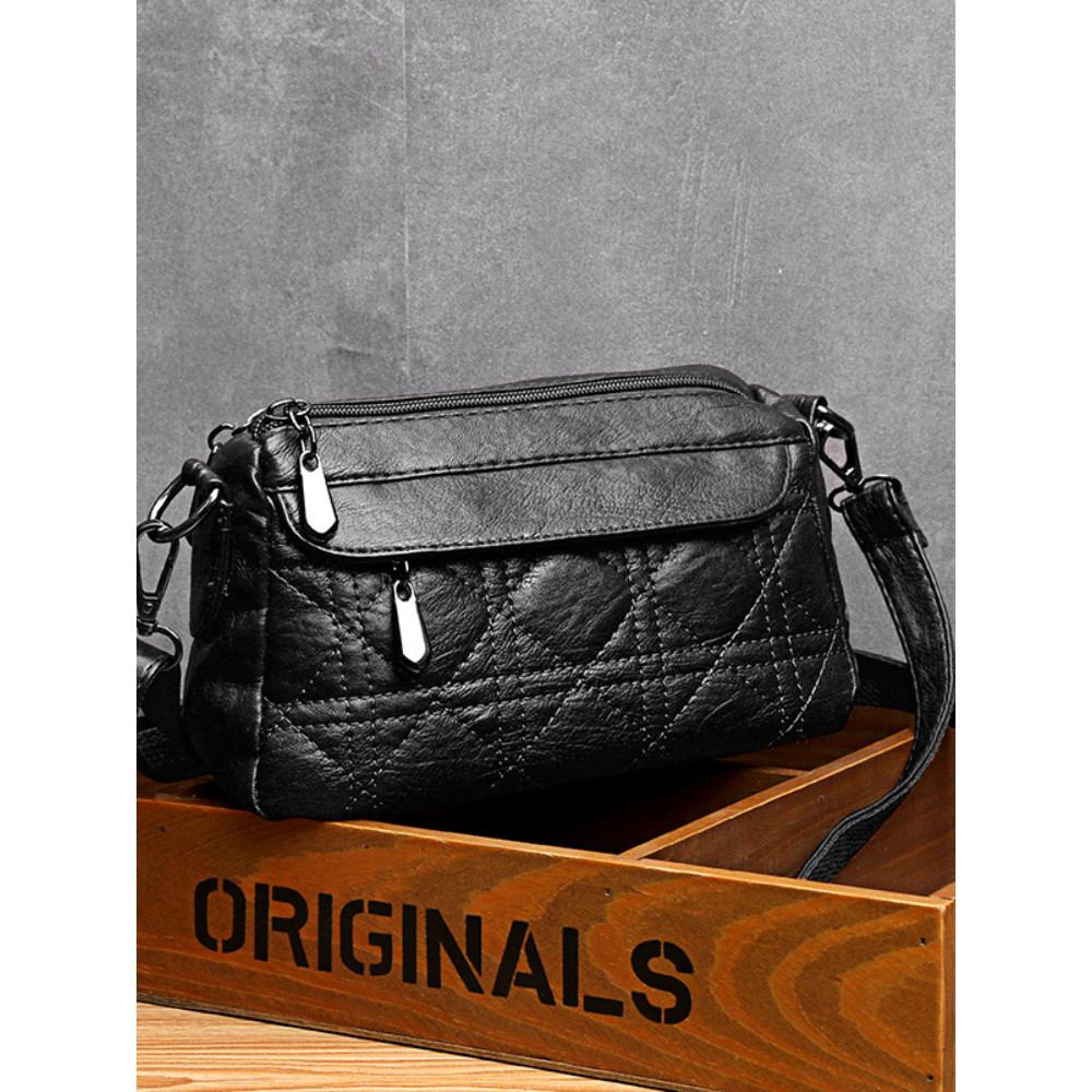 Diamond Pattern Seam Crossbody Bag