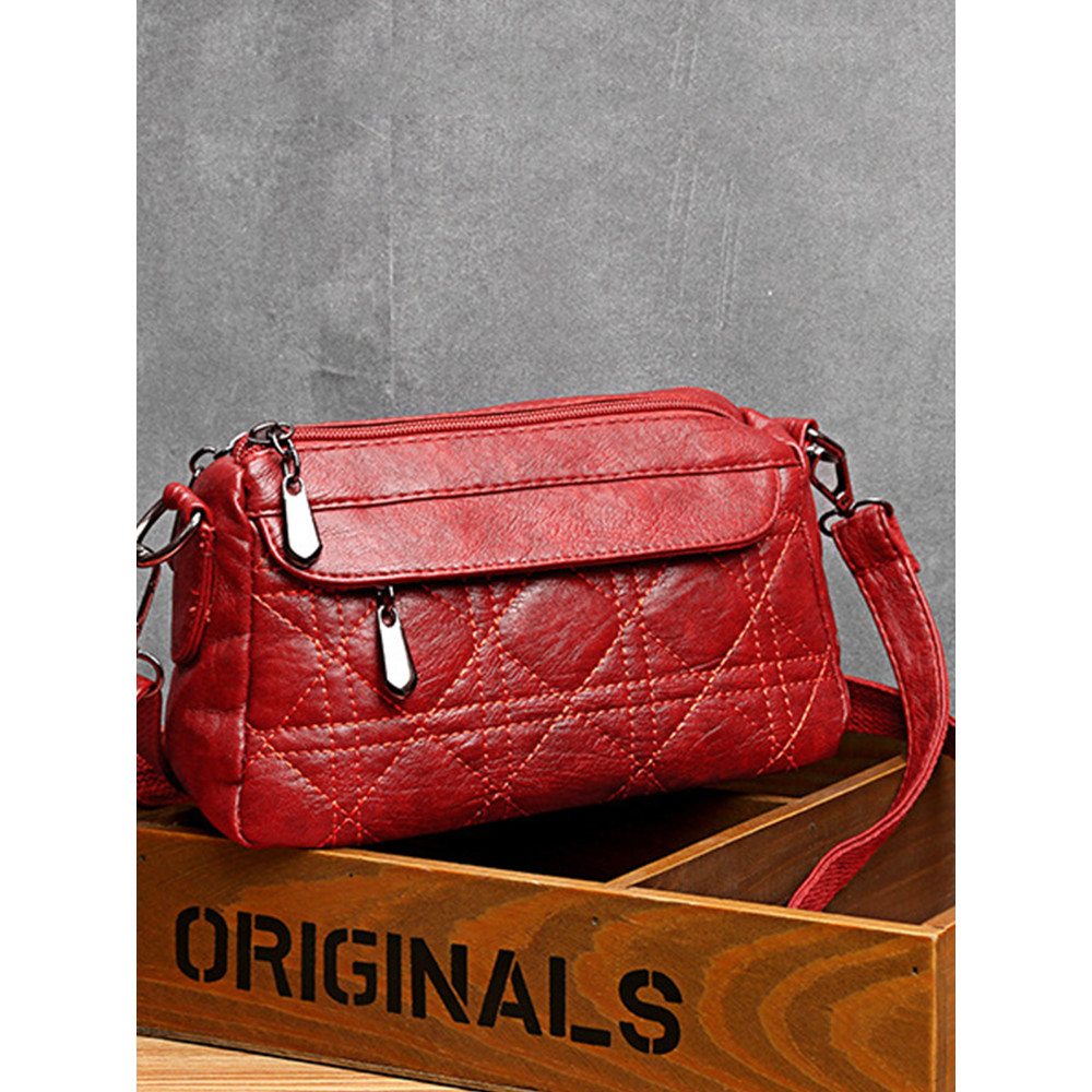 Diamond Pattern Seam Crossbody Bag