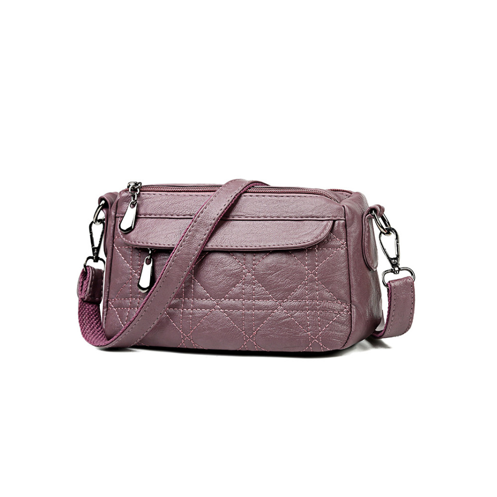 Diamond Pattern Seam Crossbody Bag
