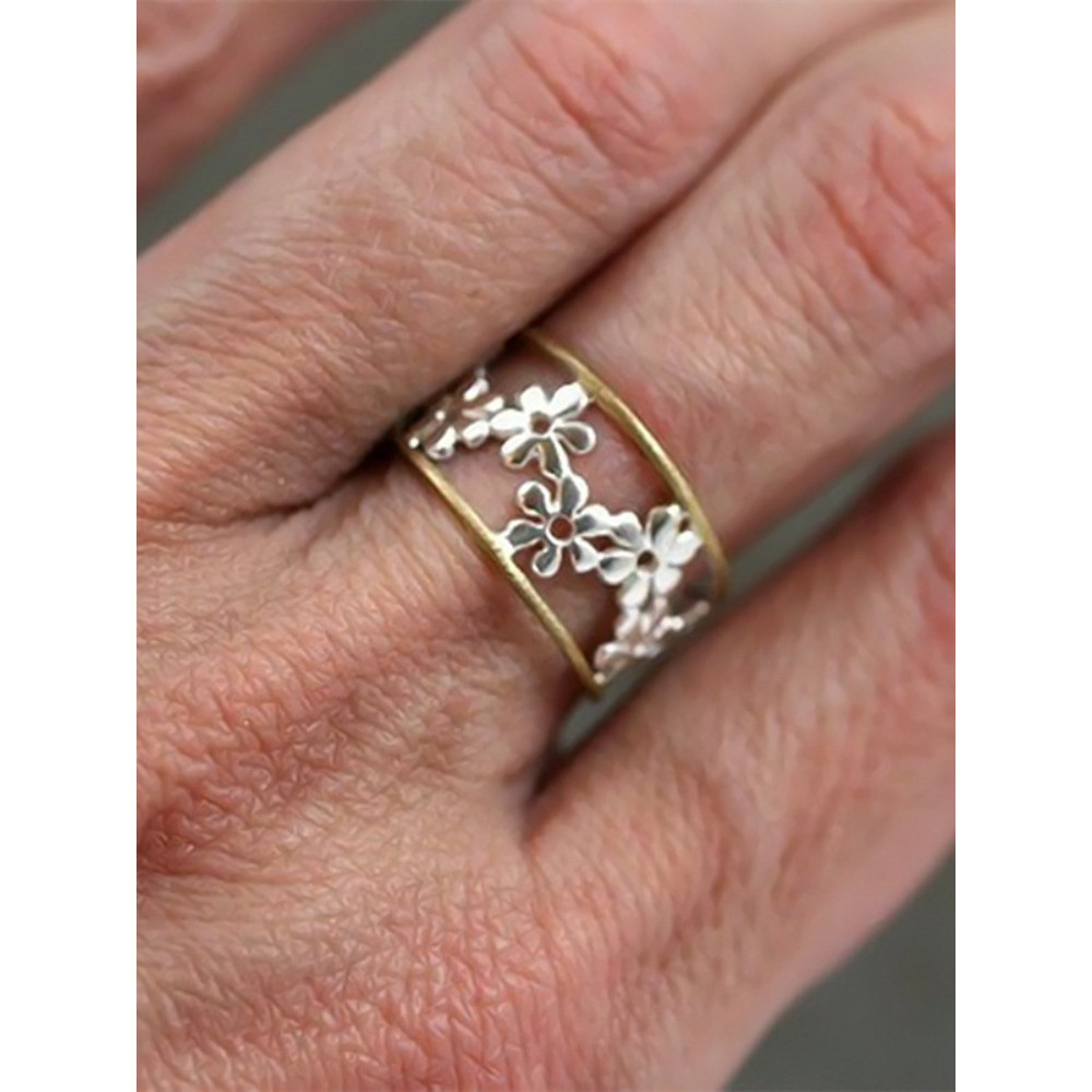 Floral Hollow Carving Adjustable Ring