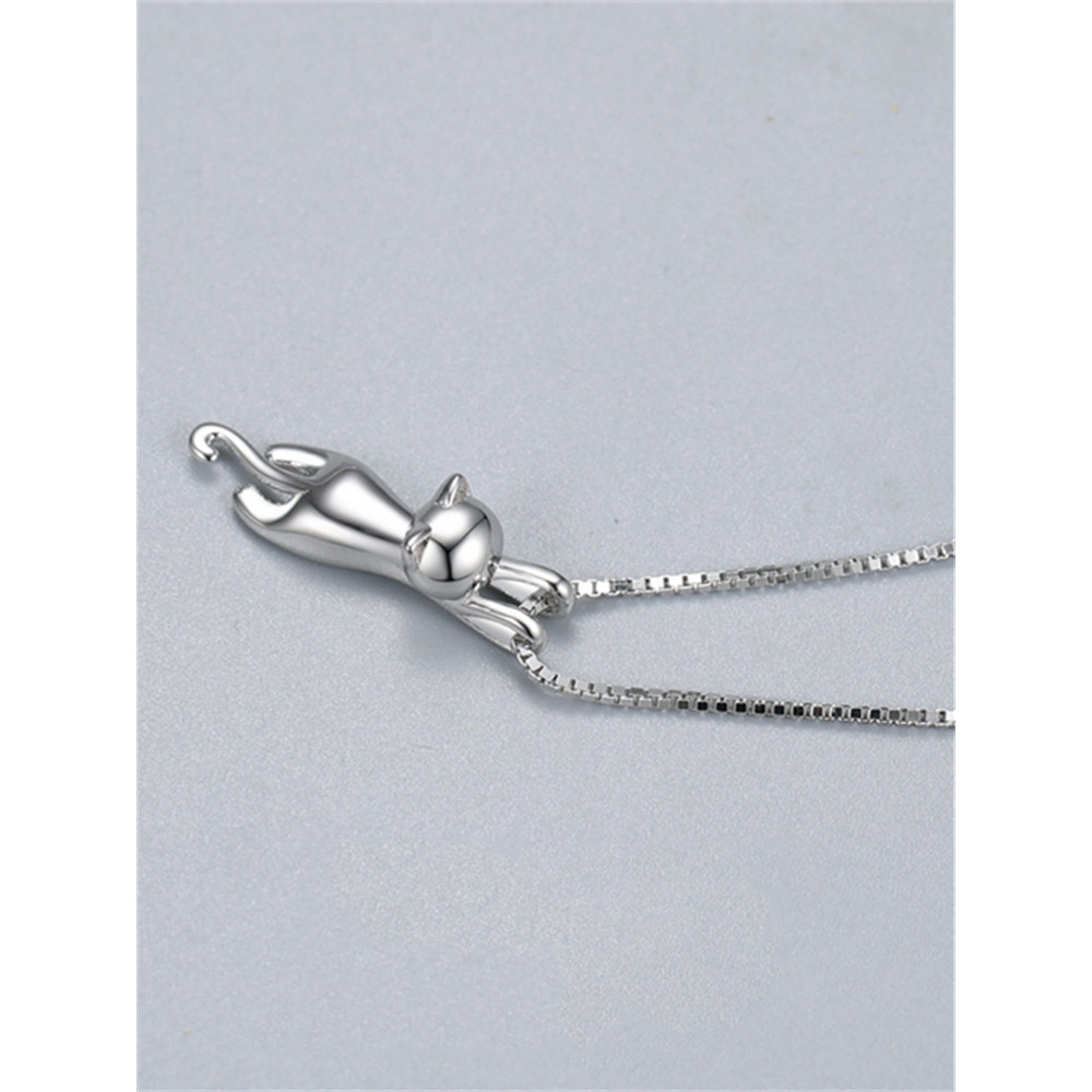 Funny Hanging Cat Pendant Necklace