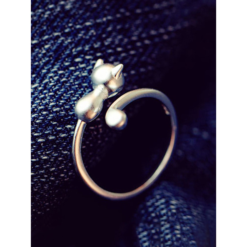 Long Tailed Cat Silver Ring