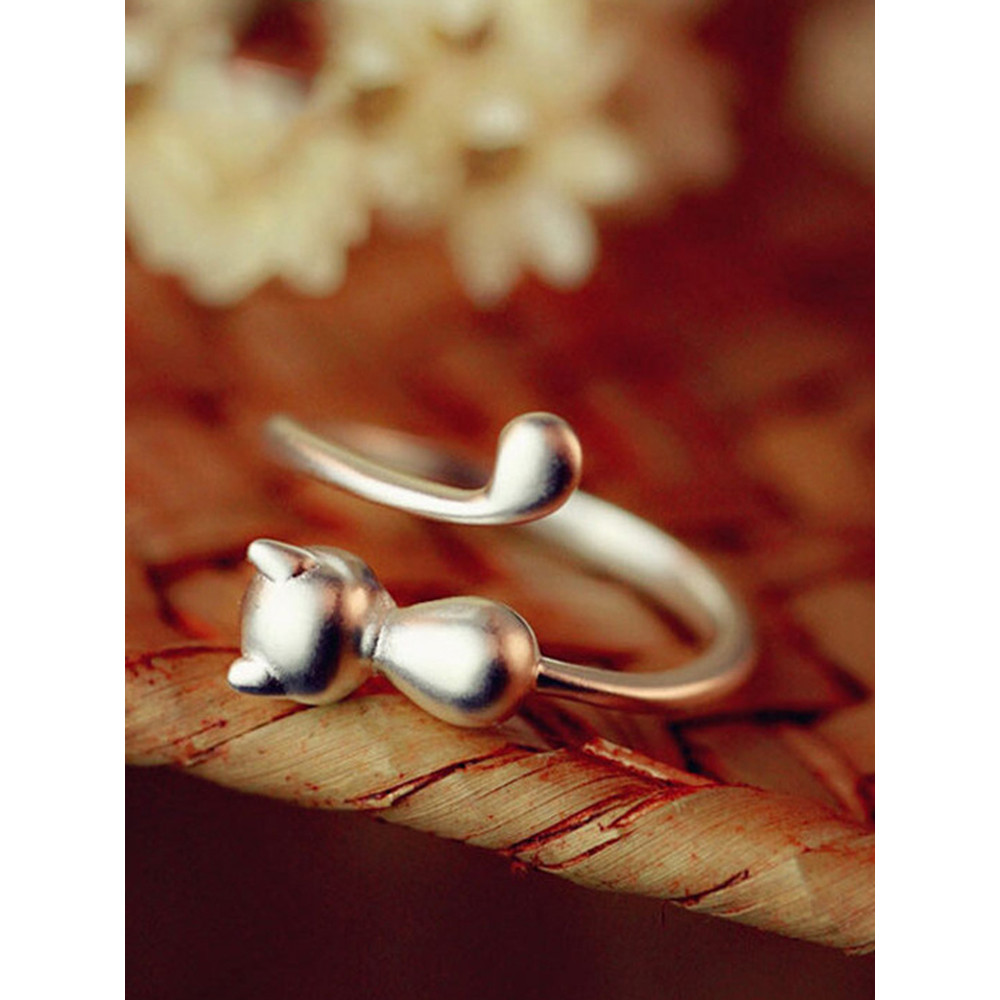 Long Tailed Cat Silver Ring