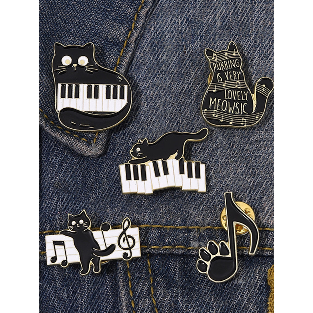 Lovely Black Cat Music Note Brooch