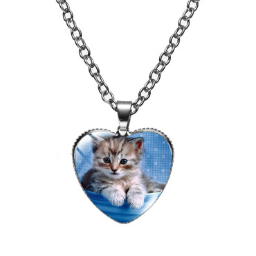 Lovely Cat Heart Pendant Necklace