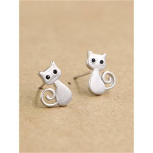 Lovely Cat Rhinestone Studded Earrings