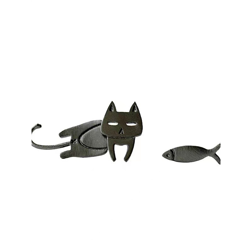 Lovely Cat & Fish Carved Earrings