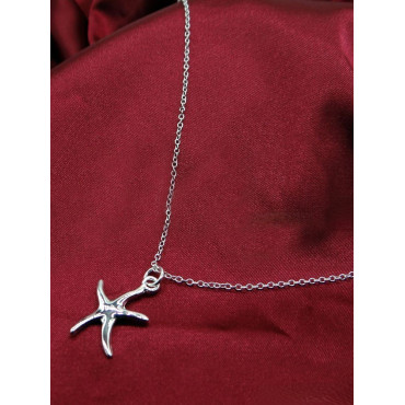 Simple Fashion Starfish Pendant Necklace