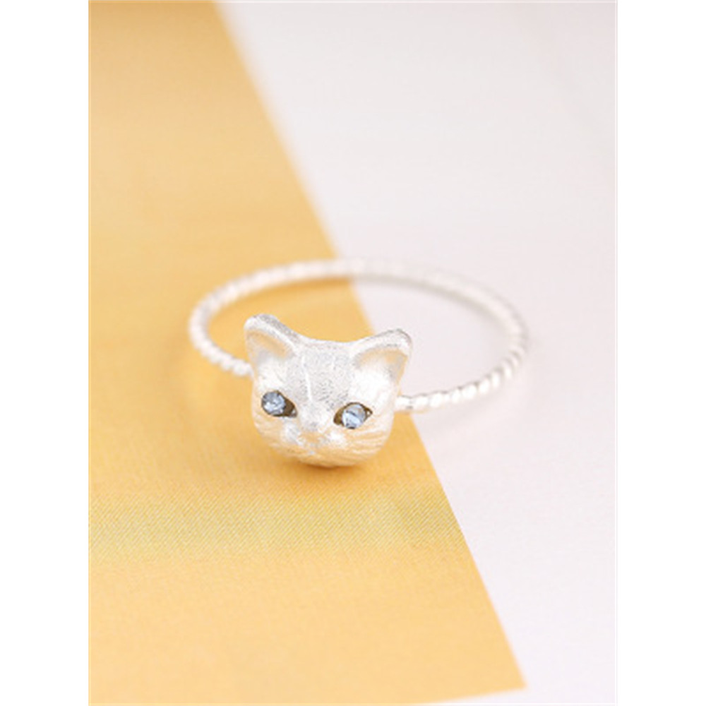Unique Cat Rhinestone Studded Ring