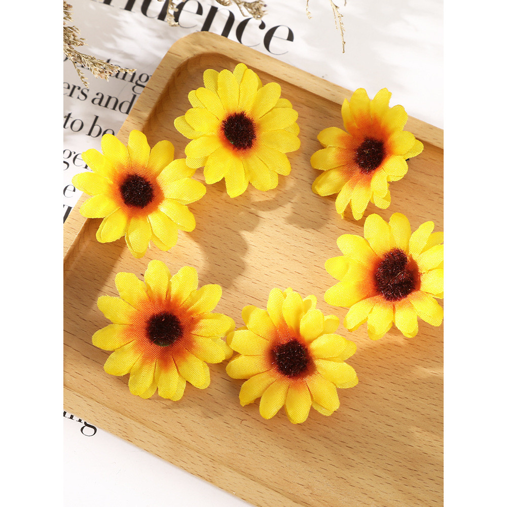 Vintage Cottagecore Daisy Hair Pins Set
