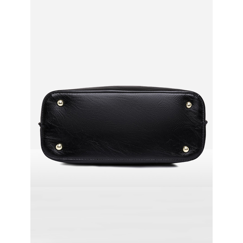 Vintage Pinch Oiled Leather Crossbody Bag