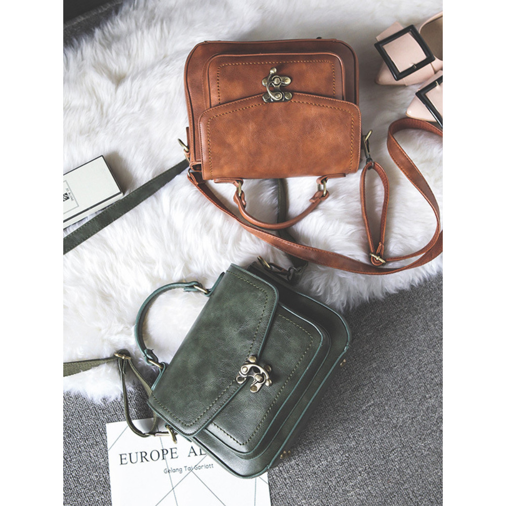 Vintage Unique Buckle Crossbody Bag
