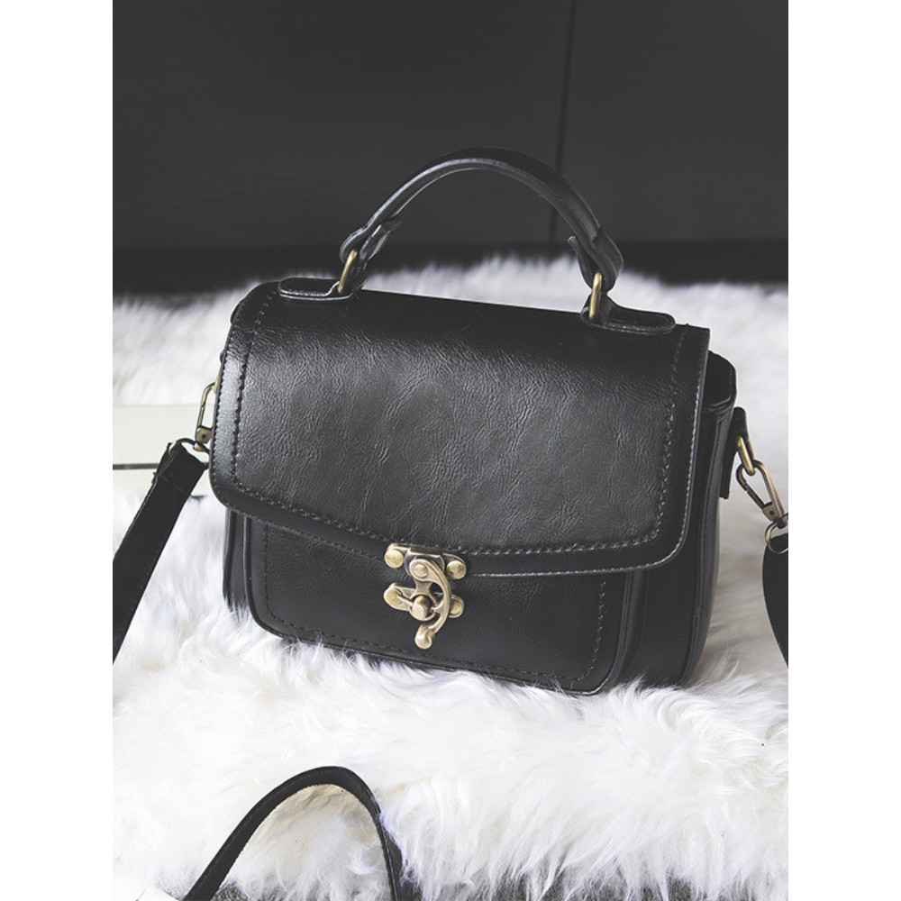 Vintage Unique Buckle Crossbody Bag