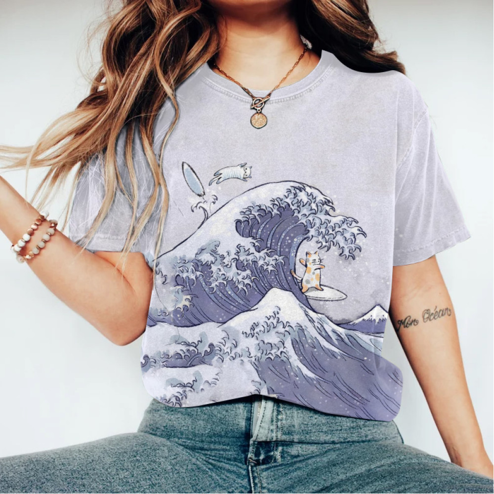 Japanese Art Cat Surf Painting Wave Print Casual T-Shirt