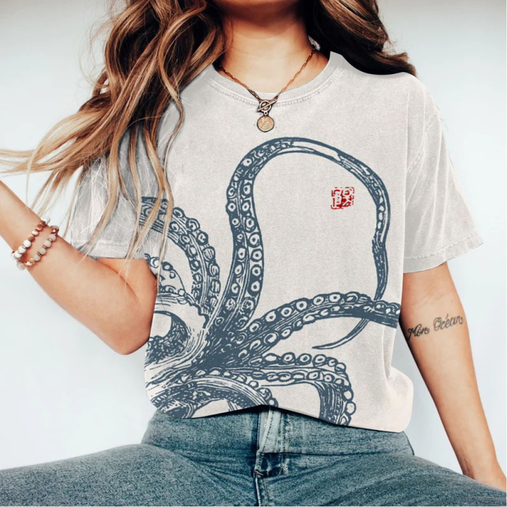 Japanese Art Vintage Octopus Graphic Painting Art T-Shirt