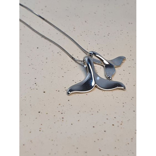 Lovely Double Whale Tail Necklace