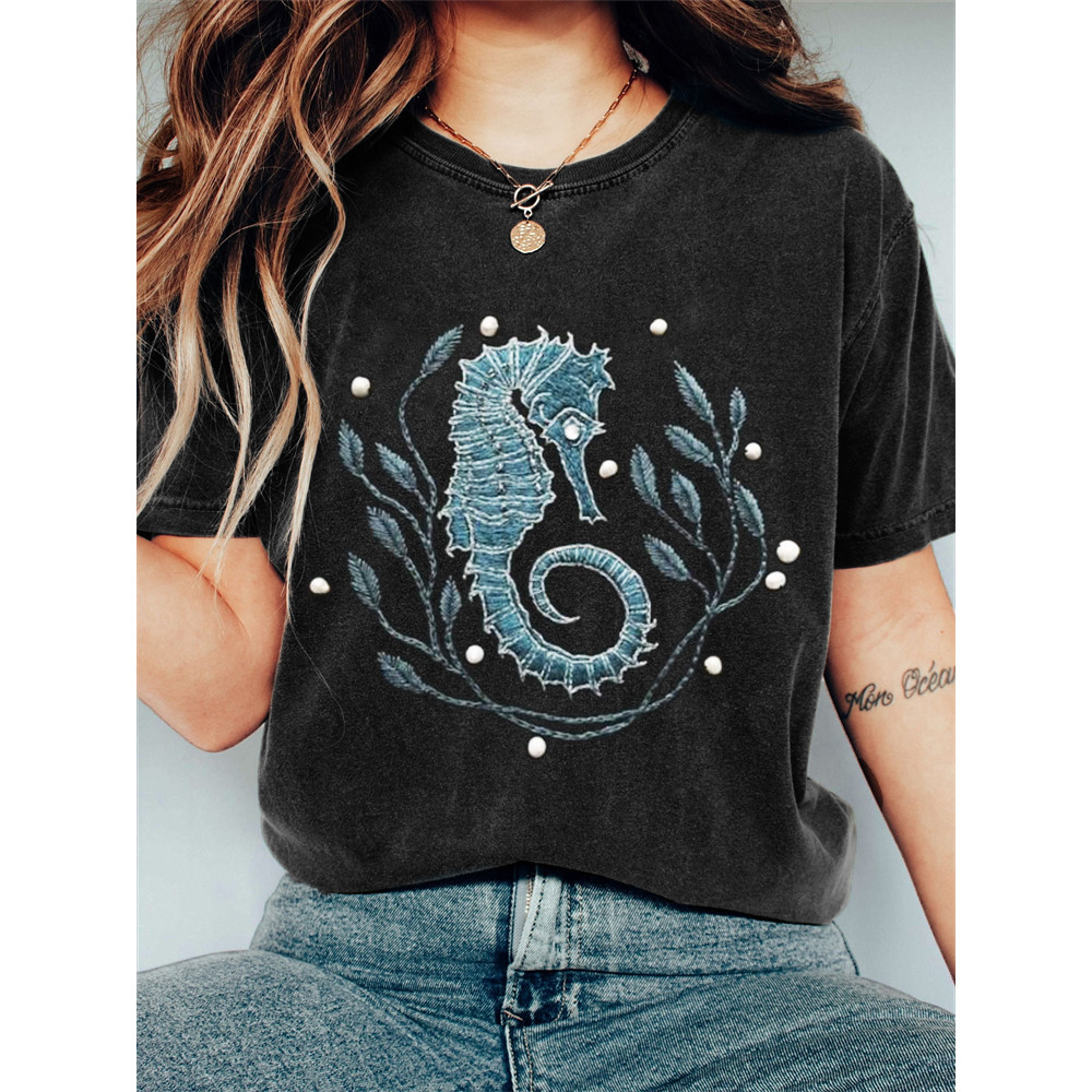 Seahorse Pearls Beaded Embroidery Art Vintage T Shirt