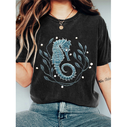 Seahorse Pearls Beaded Embroidery Art Vintage T Shirt