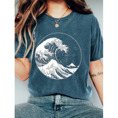 The Great Wave off Kanagawa Inspired Vintage Washed T Shirt