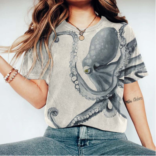 Women‘s Japanese Octopus Art Round Neck Casual T-Shirt