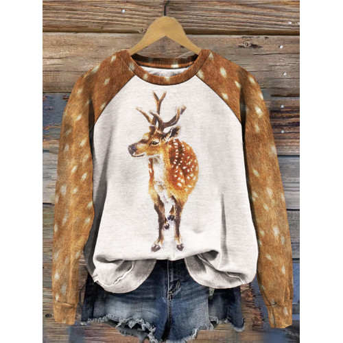 Cute Sika Deer Art Graphic Crew Neck Comfy Sweatshirt