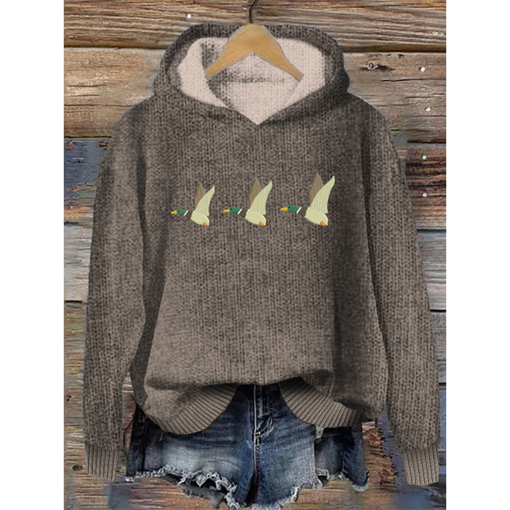 Goose Embroidery Pattern Cozy Hooded Sweater