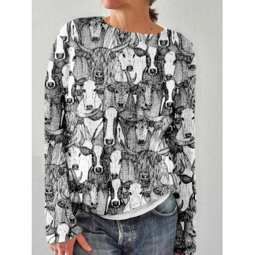 Just Cattle Black White Pattern Comfy Sweater