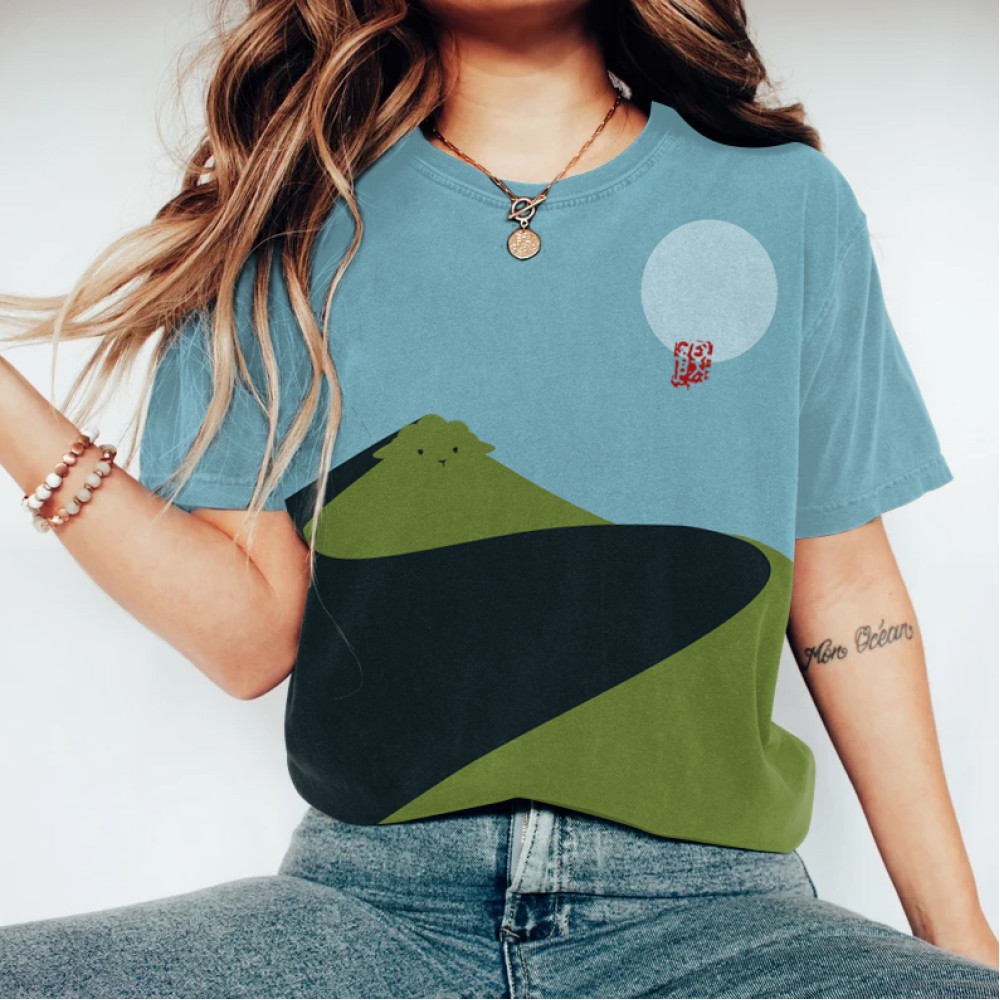 Retro Abstract Creative Sheep Valley Japanese Art Women's T-Shirt