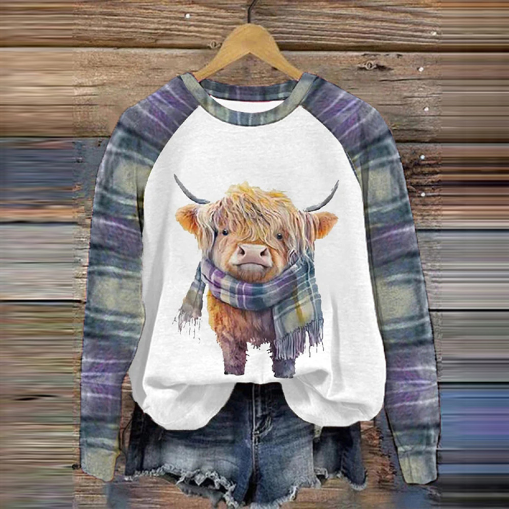 Women's Cute Watercolor Highland Cow In Scarf Print Casual Sweatshirt