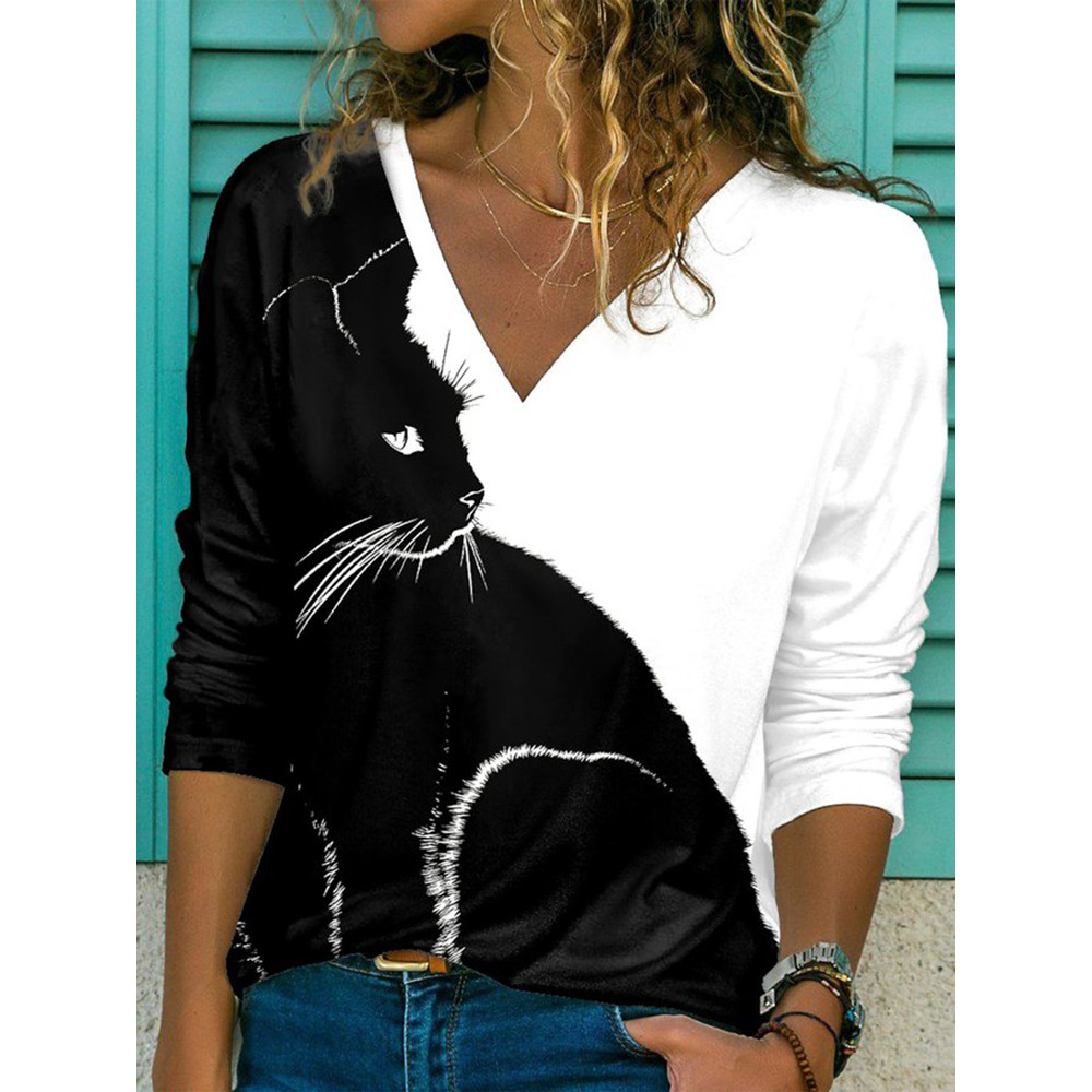 Black And White Contrast Cat Print Casual T-Shirt