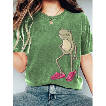 Funny Frog Embroidery Pattern Cozy Vintage T-Shirt
