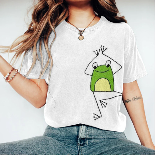 Funny Hello Frog Embroidery Pattern Cozy Vintage T-Shirt