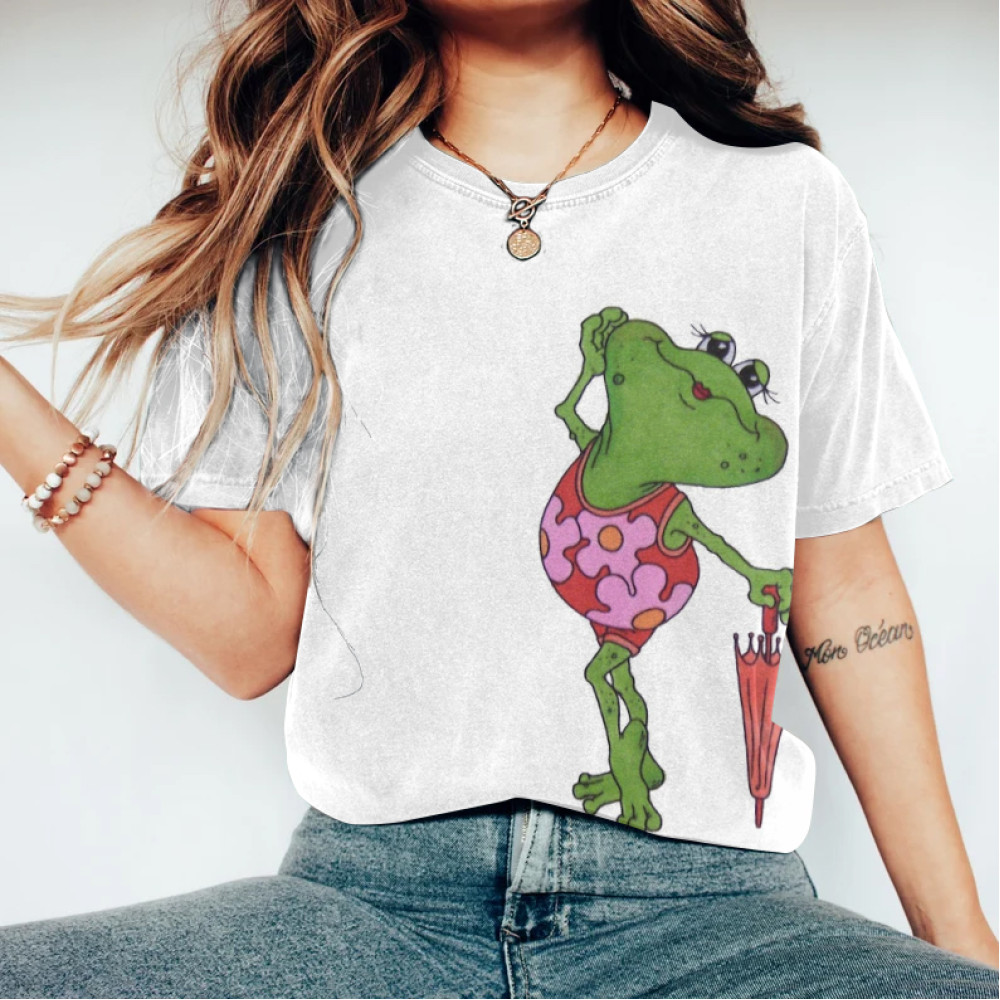 Funny Lady Frog Embroidery Pattern Cozy Vintage T-Shirt