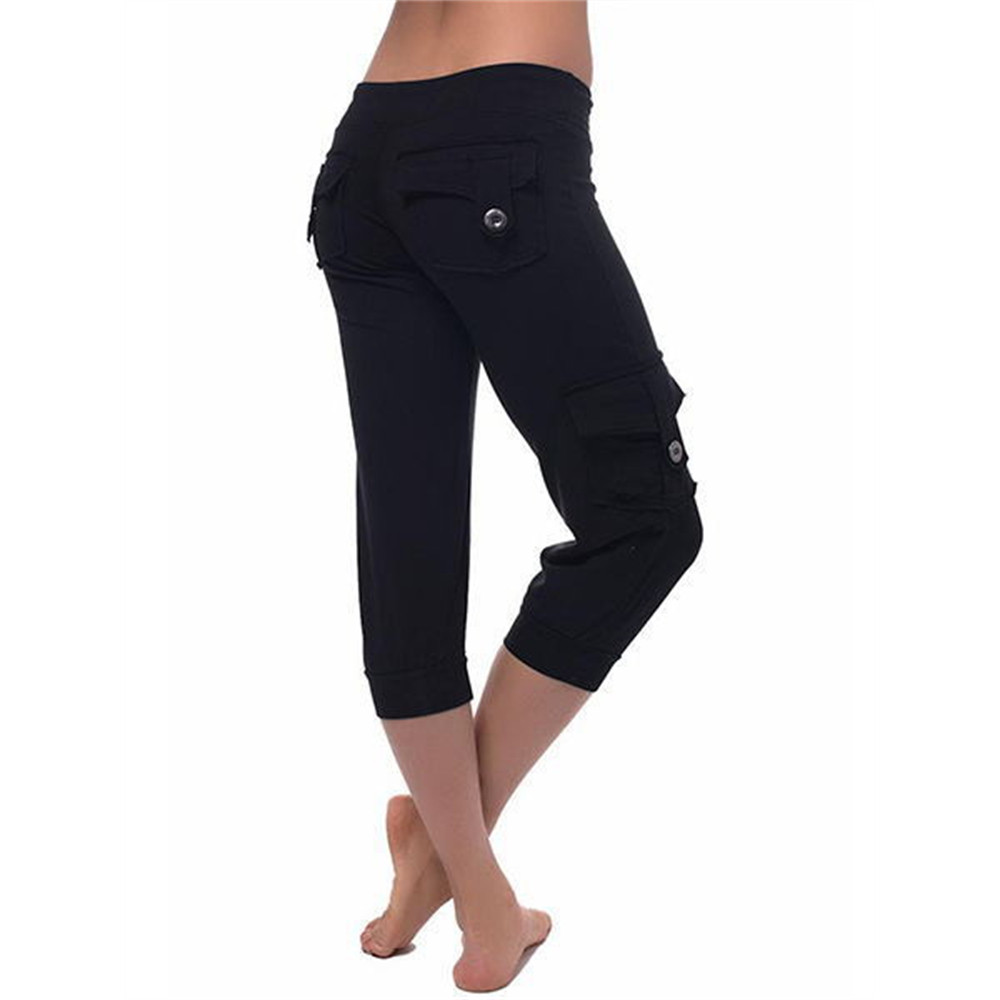 Low Rise Flap Pocket Cargo Yoga Capri Pants