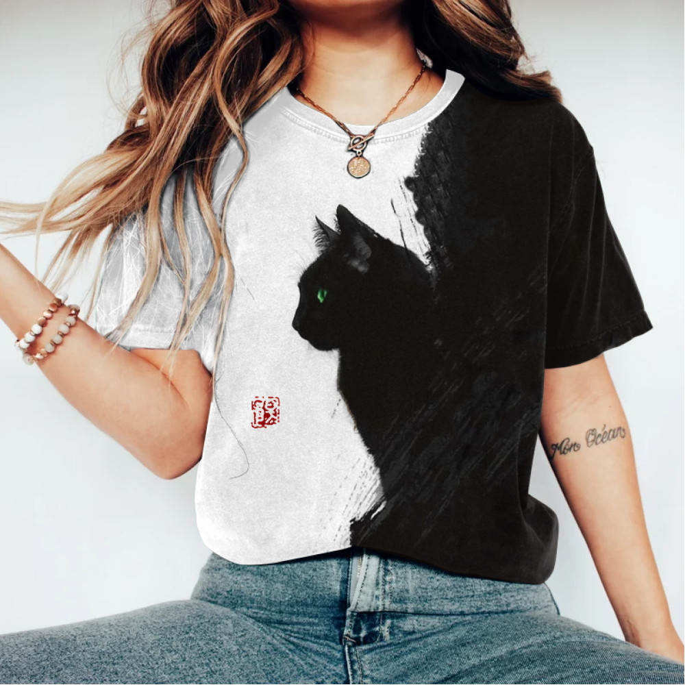 Abstract Creative Black And White Contrast Cat Painting Art T-Shirt