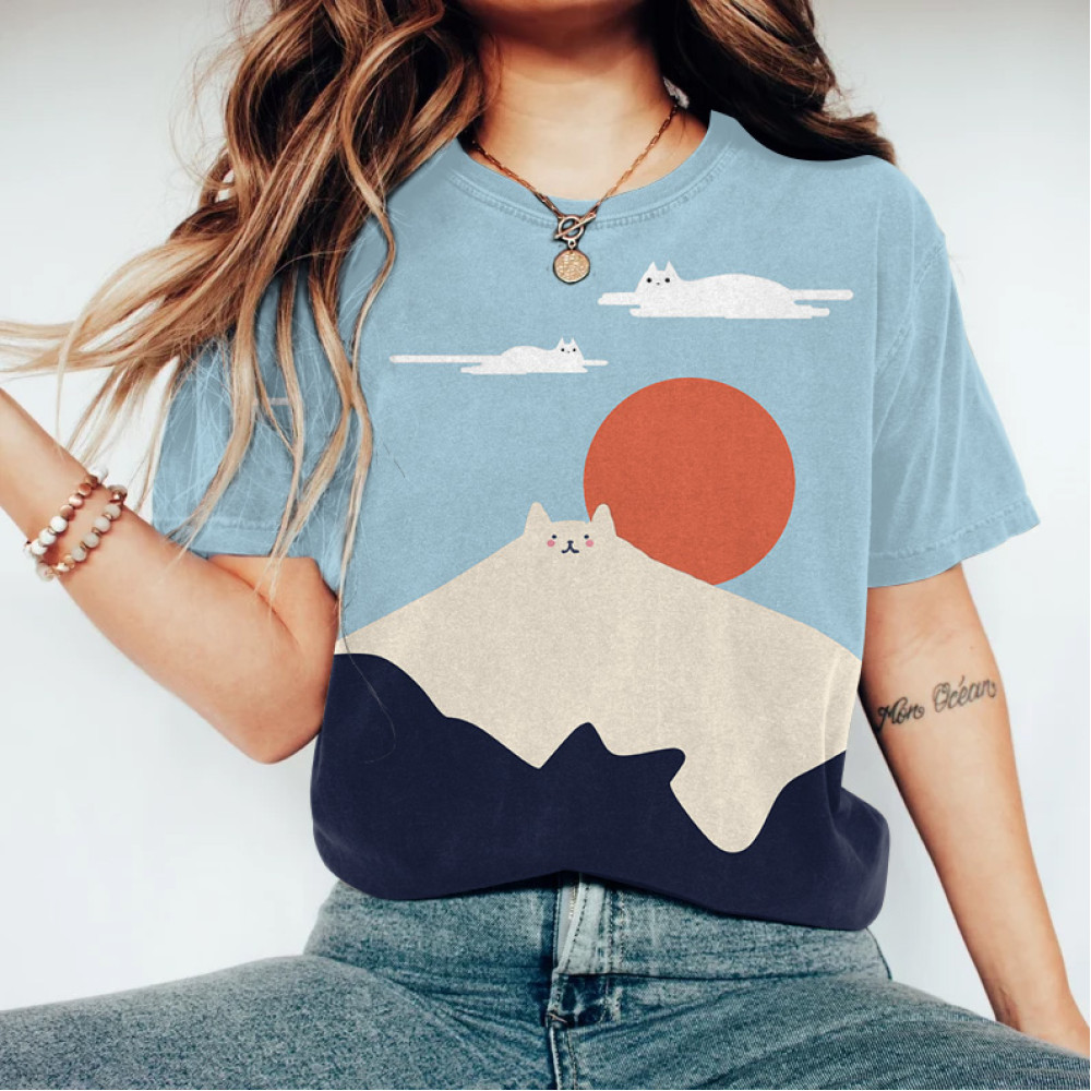 Abstract Creative Cat Hill Art Painting Art T-Shirt