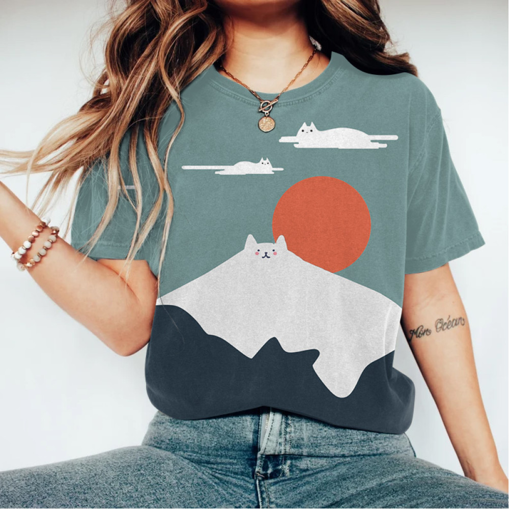 Abstract Creative Cat Hill Art Painting Art T-Shirt