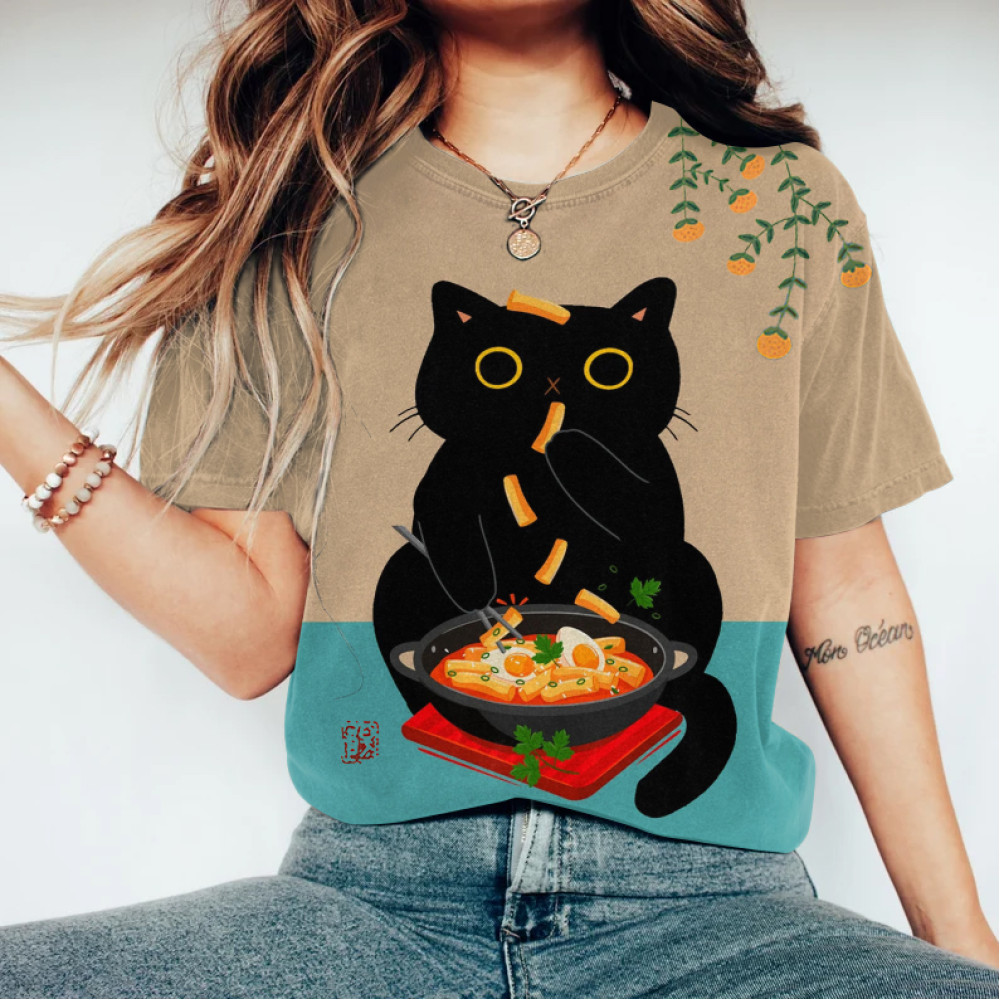Abstract Creative Cute Black Cat Love Tteokbokki Painting Art T-Shirt