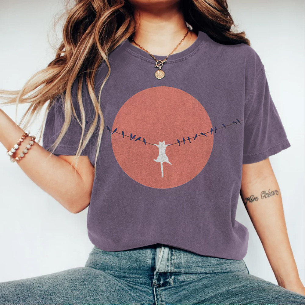 Abstract Creative Dangling Cute Cat Painting Art T-Shirt