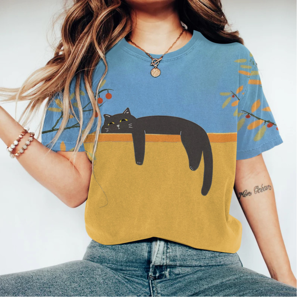 Abstract Creative Lazy Black Cat Floral Painting Art T-Shirt