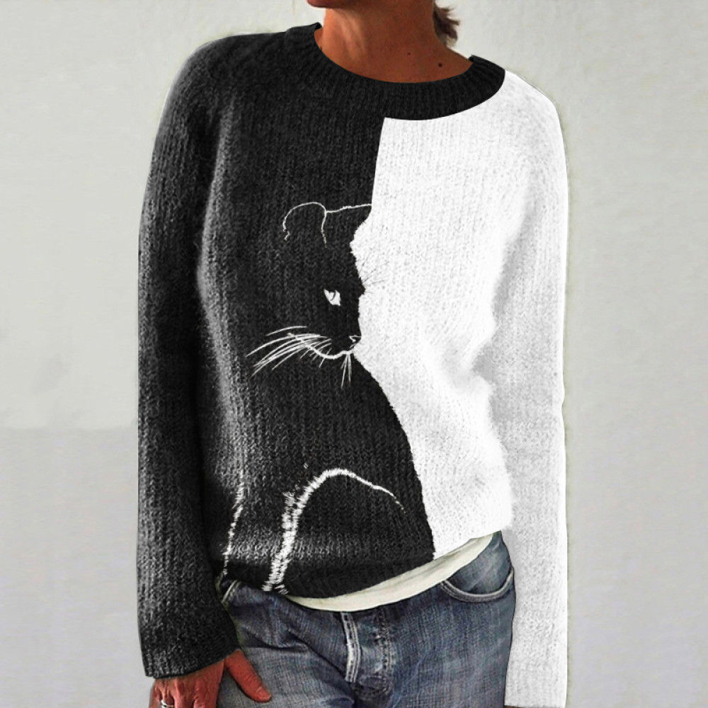 Black And White Contrast Cat Print Casual Sweater
