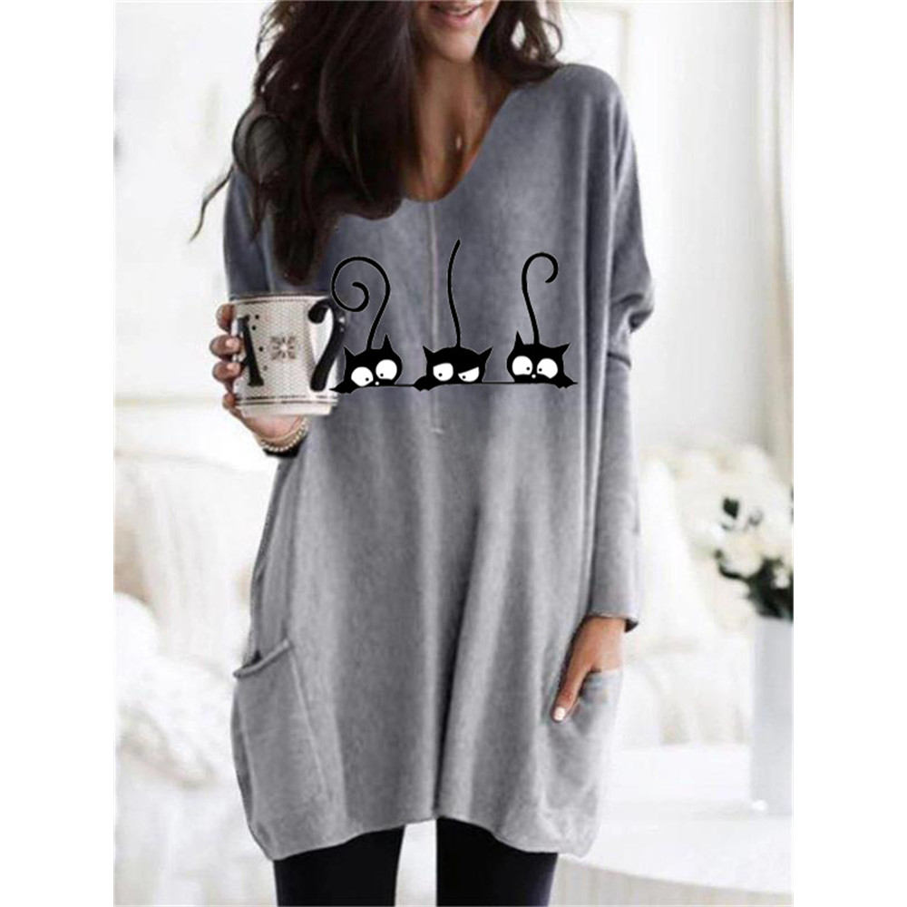 Black Cats Peeking Gradient Oversize T Shirt