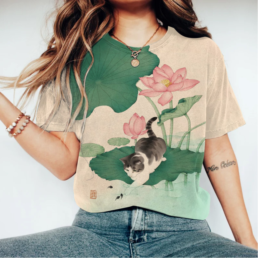 Casual Cute Cat And  Lotus Print Crew Neck T-Shirt