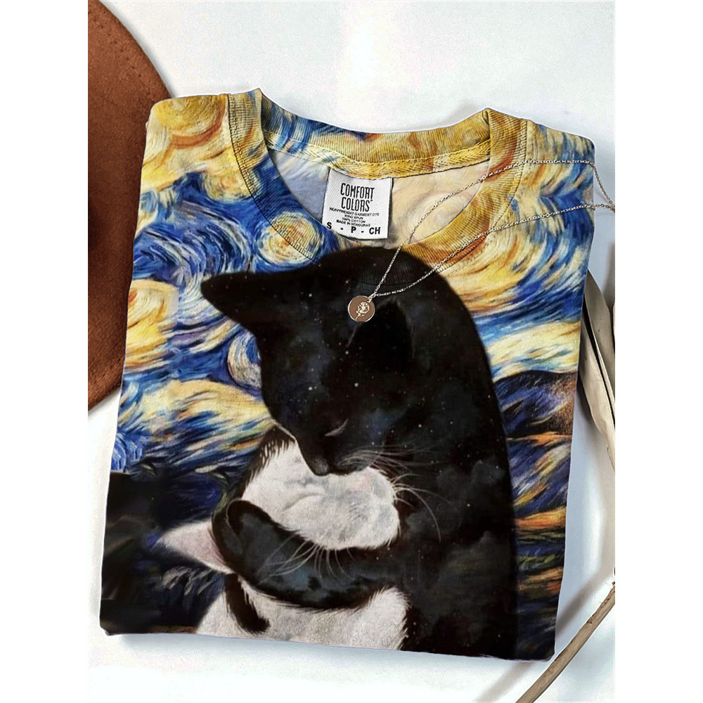 Cats Embrace at Starry Night Art Comfy T Shirt