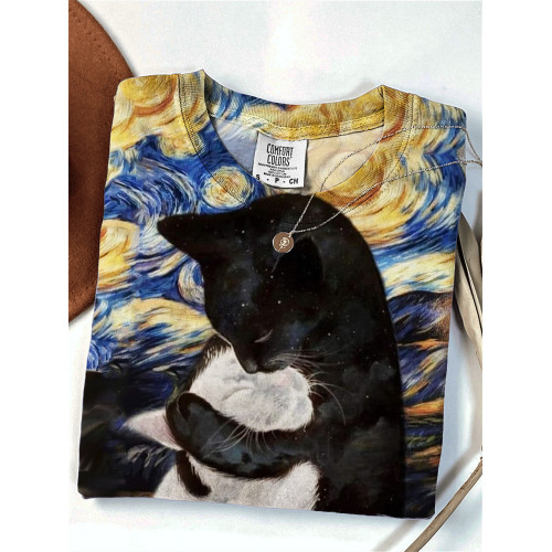 Cats Embrace at Starry Night Art Comfy T Shirt