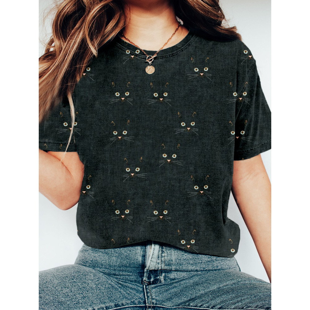 Cute Cat Face Pattern Vintage Cozy T Shirt