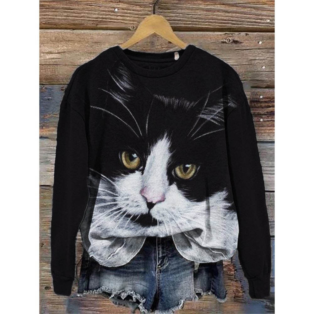 Lovely Cat Black & White Contrast Color Sweatshirt