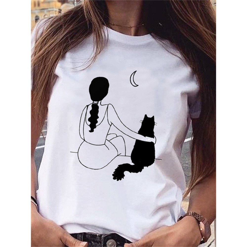 Lovely Cat Inspired Graphic T Shirt